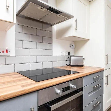 Spacious 2br Duplex - 2baths - 1min Walk To Arena & Nightlife * Leeds (West Yorkshire)