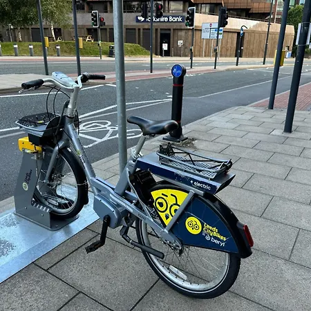 Prime 2bed In Centre * Leeds