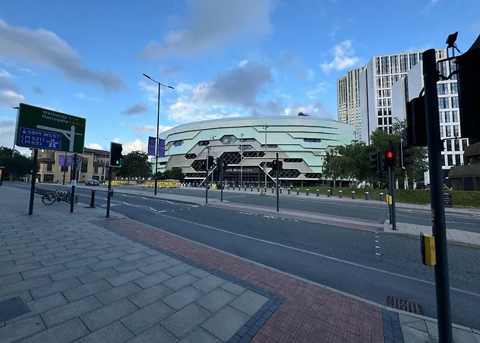 Prime 2bed In Centre * Leeds